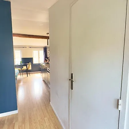 L Atelier Du Photographe, Centre